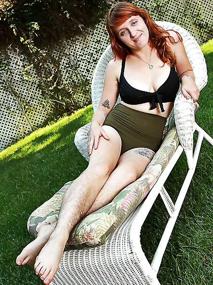 Ugly amateur redhead milf