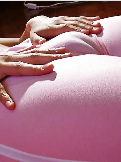 Asian teenager sweatpants mound camel toe