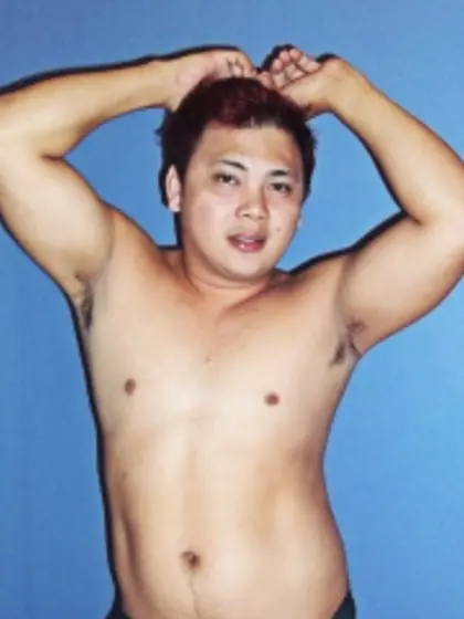 Brunette 001asianhotguy4u perform anal