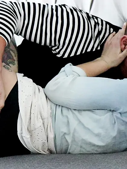 Beefy guy blows cum on his lovable gf’s face