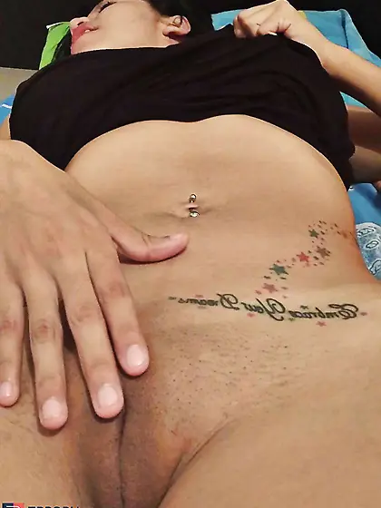 Bailarina de table dance en casa y algo mas