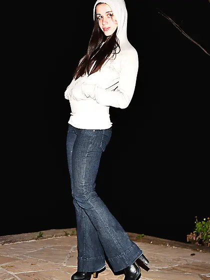 Awesome pics hot brunette