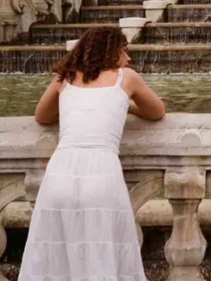 Darla teasing ass for anal