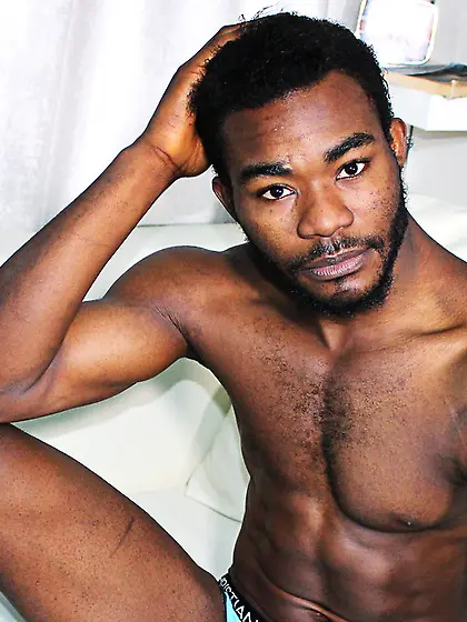 Man PercyWill like to dancing, oil and roleplay