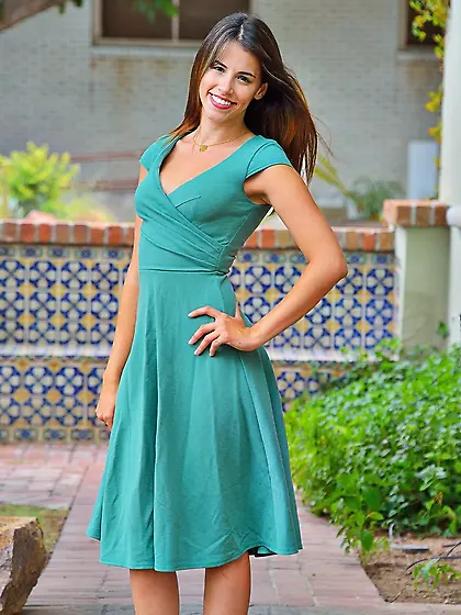 Chloe Black is being cheerful while giving us a peek at her