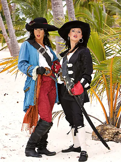 Beautiful hotties slowly peels