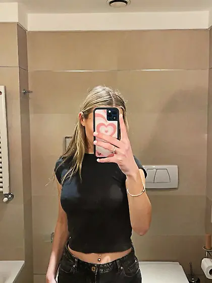 Teen Katerina leaked nudes