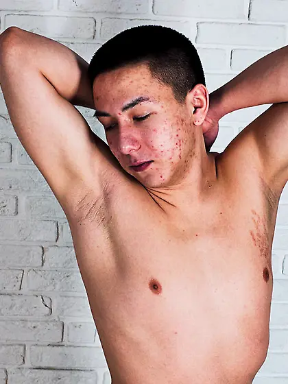 White young man Coupledebauchery like to...