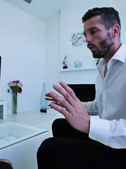 Gamer girl and stepbro fucking behind closed...