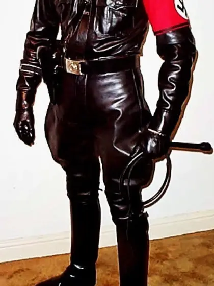 Ein Führer,  ein Volk,  ein Deutschland.