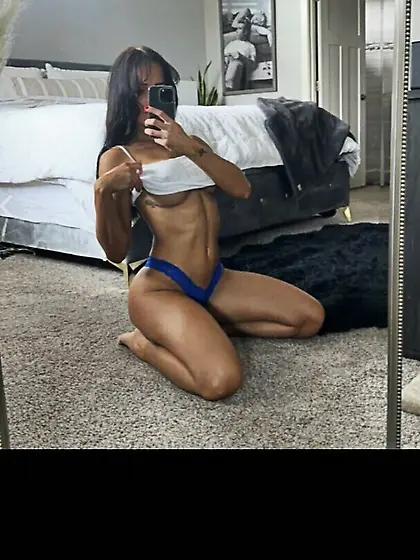 Bobbi Wallace.  Fuck dude