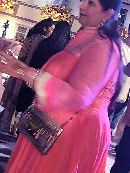 My chunky thiqq horny aunt... yay or nay ?