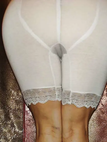 G-String girdle