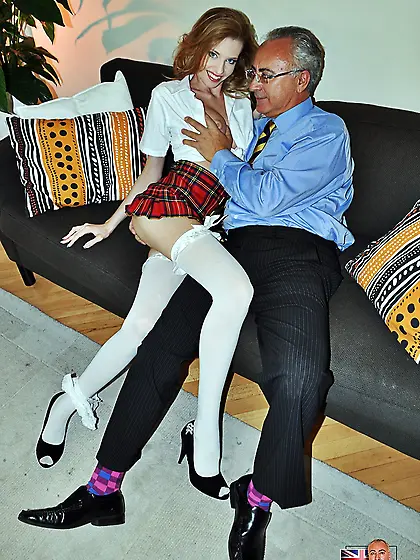 White nylon candy keen