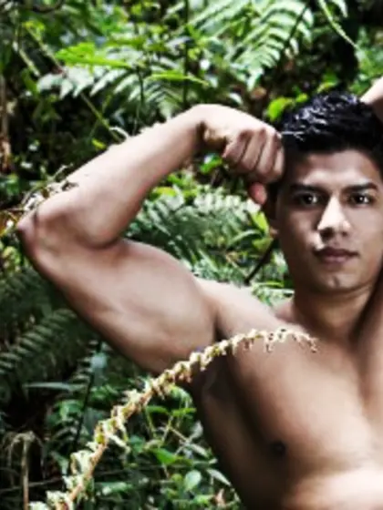 Brunette Young Man Zacck Butt Plug.