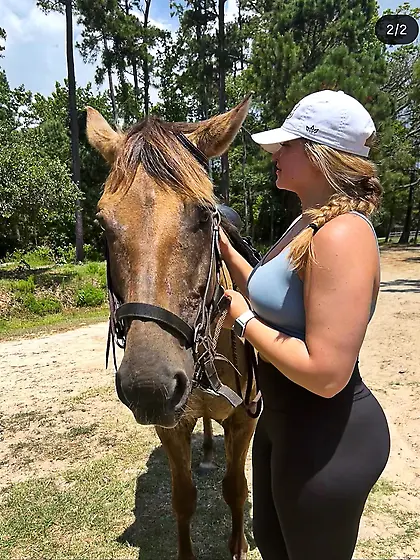 Cute Teen With Amazing Ass and Sexy Thick Thighs