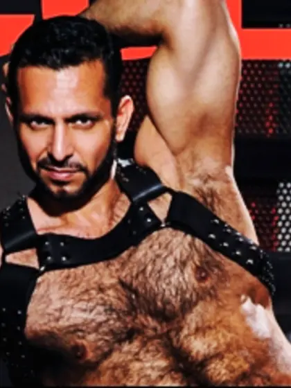 Brunette coltmanadamchamp perform close