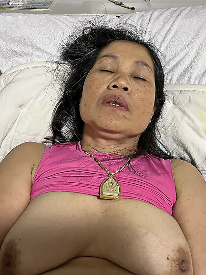 Thai Girlfriend Tits