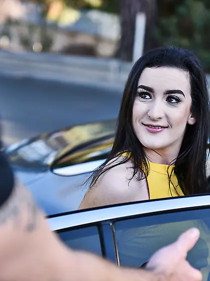 Hot sex doll’s hot body is a thrill for horny men everywhere