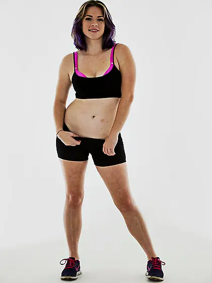 Amazing big booty bitch shows off her ass and gets banged really