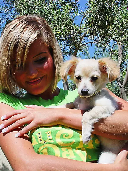 Lusty blonde Princess Cameron strips outdoors and shows her boun