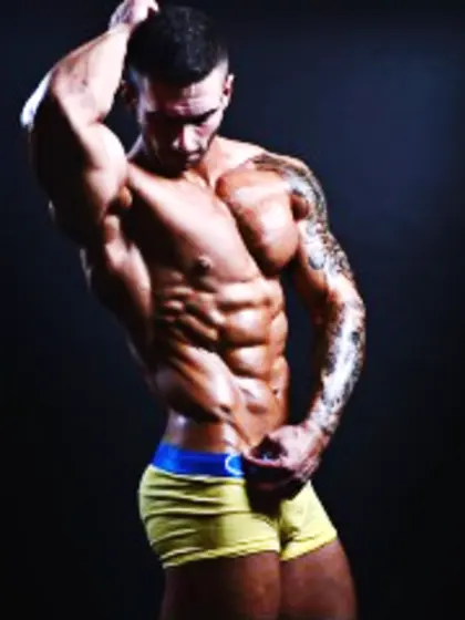 Brunette maxx perform anal