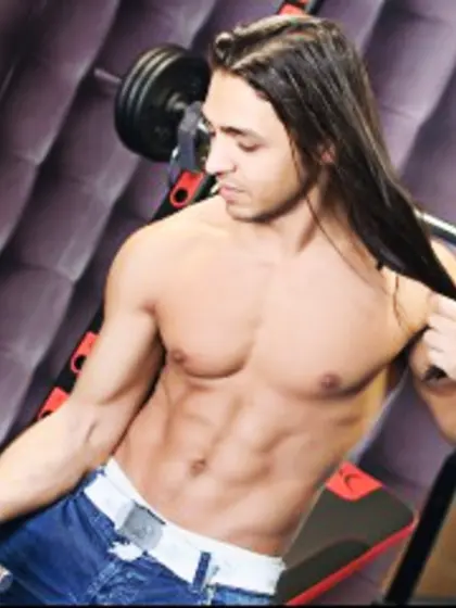 Brunette princespike perform anal