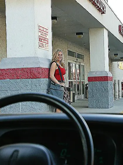 Daphne Rosen is always ready to make sex with a handsome lad wit