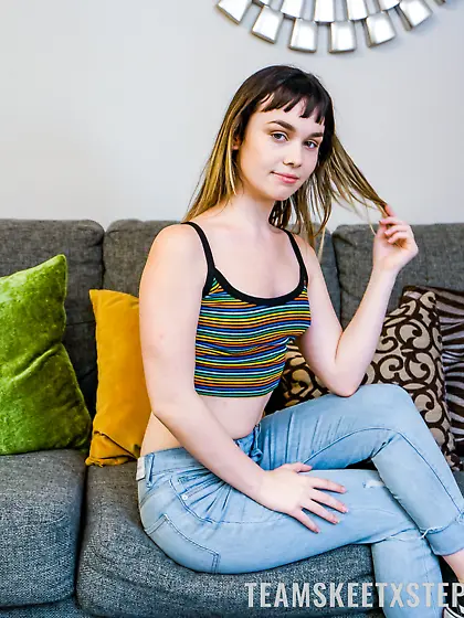 Lizzy Day gets fucked from behind after sucking massive cock