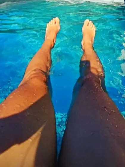 Voyeur Teen feet foot barefeet barefoot toes soles