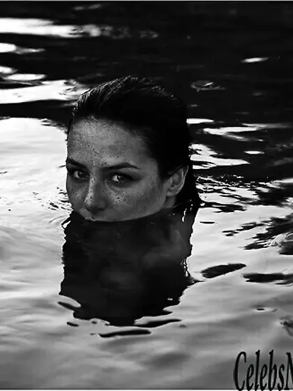 Helena Coelho nude gallery