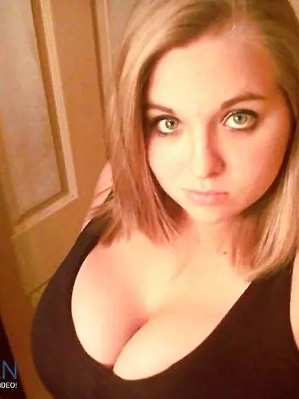 White damsel has GINORMOUS MASSIVE FUNBAGS - WOW