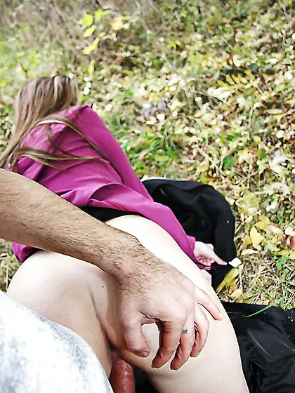 Tight and pasty teen with a meaty ass gets fucked outdoors