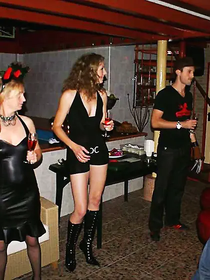 Scorching haloween soiree