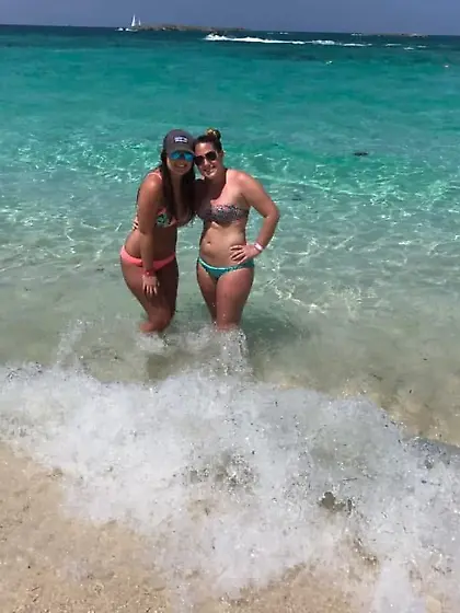 Follow in order.  I cum at the final pic.  :)