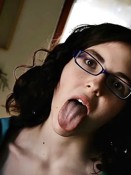 Slutty tongues 105