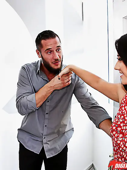 Fellow impales beautiful Latina mistress and in the end leaves j