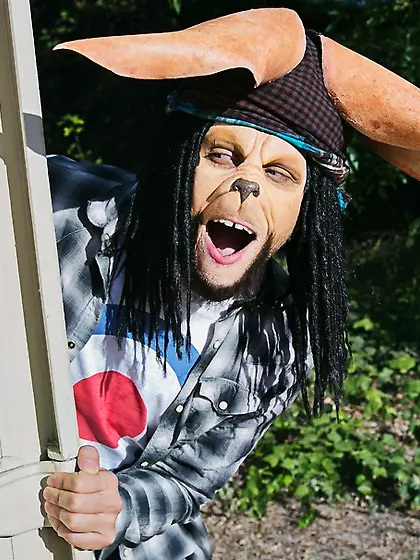 Horny couple loves playing