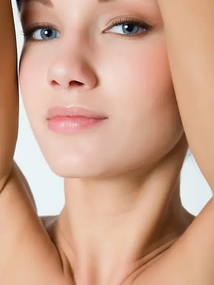 Spy sultry exotic chick