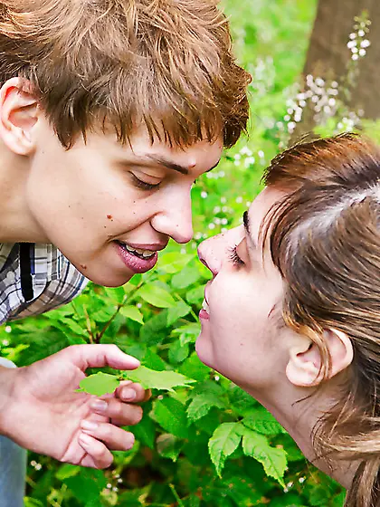 Short hair amateur tribbing lesbians