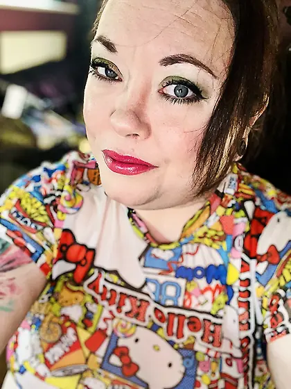 Tina Snua Selfies #21