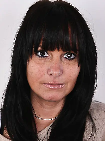 Lusty full bodied brunette