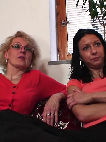 Blonde mature slut finds