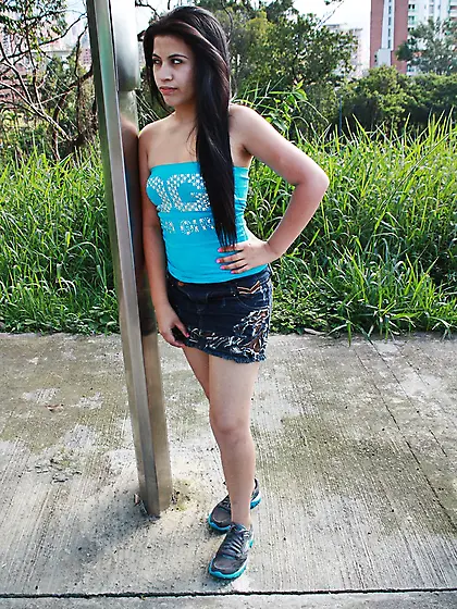 Fatty Sara Romero shows off big natural tits teasingly