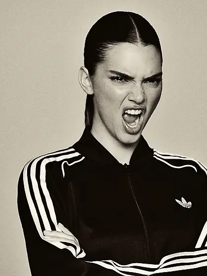 Skinny slut Kendall Jenner