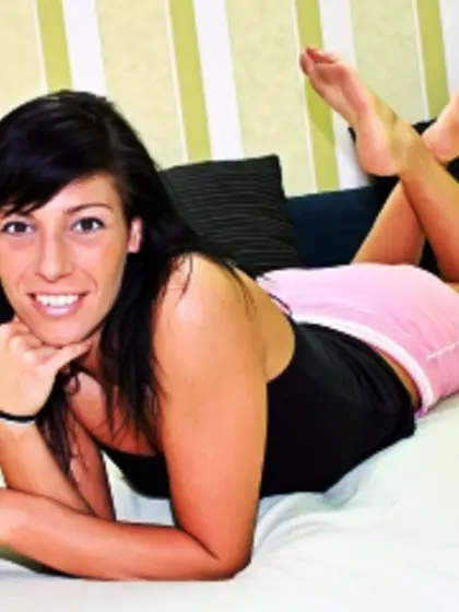 Brunette roxy perform anal