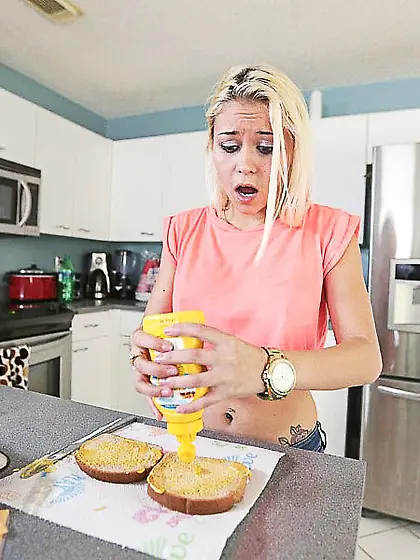 Bruno Dickemz fucks Marsha May's tight holes