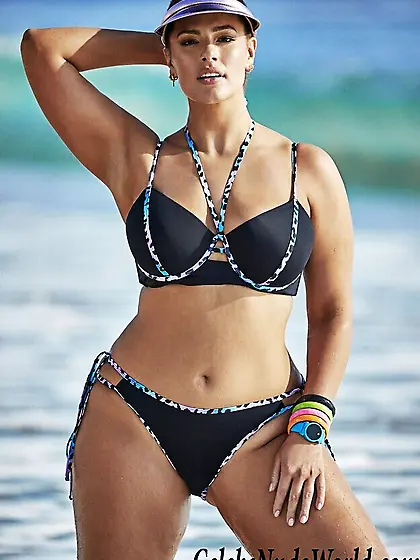 Ashley Graham Hot