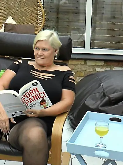 Blonde chubby granny fucked hard picture collection