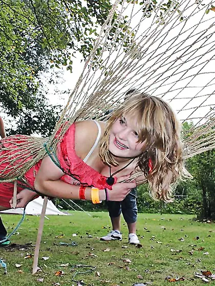 TRIBUTE!!COMMENT!! NEED TRIBUTES!!